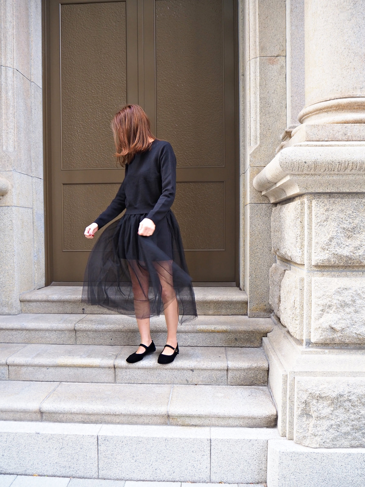 VOLER チュール付きニット BLACK