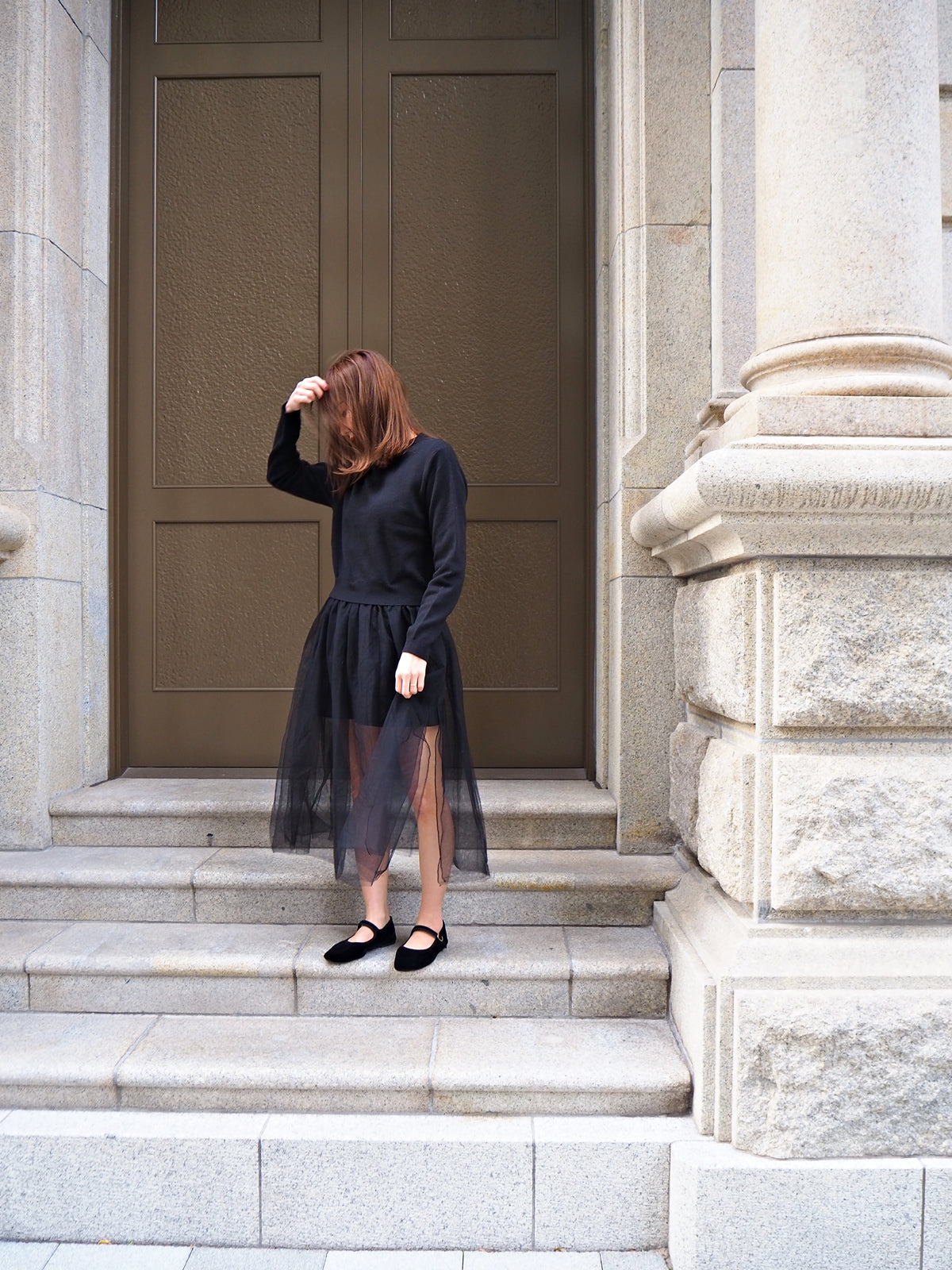 VOLER チュール付きニット BLACK