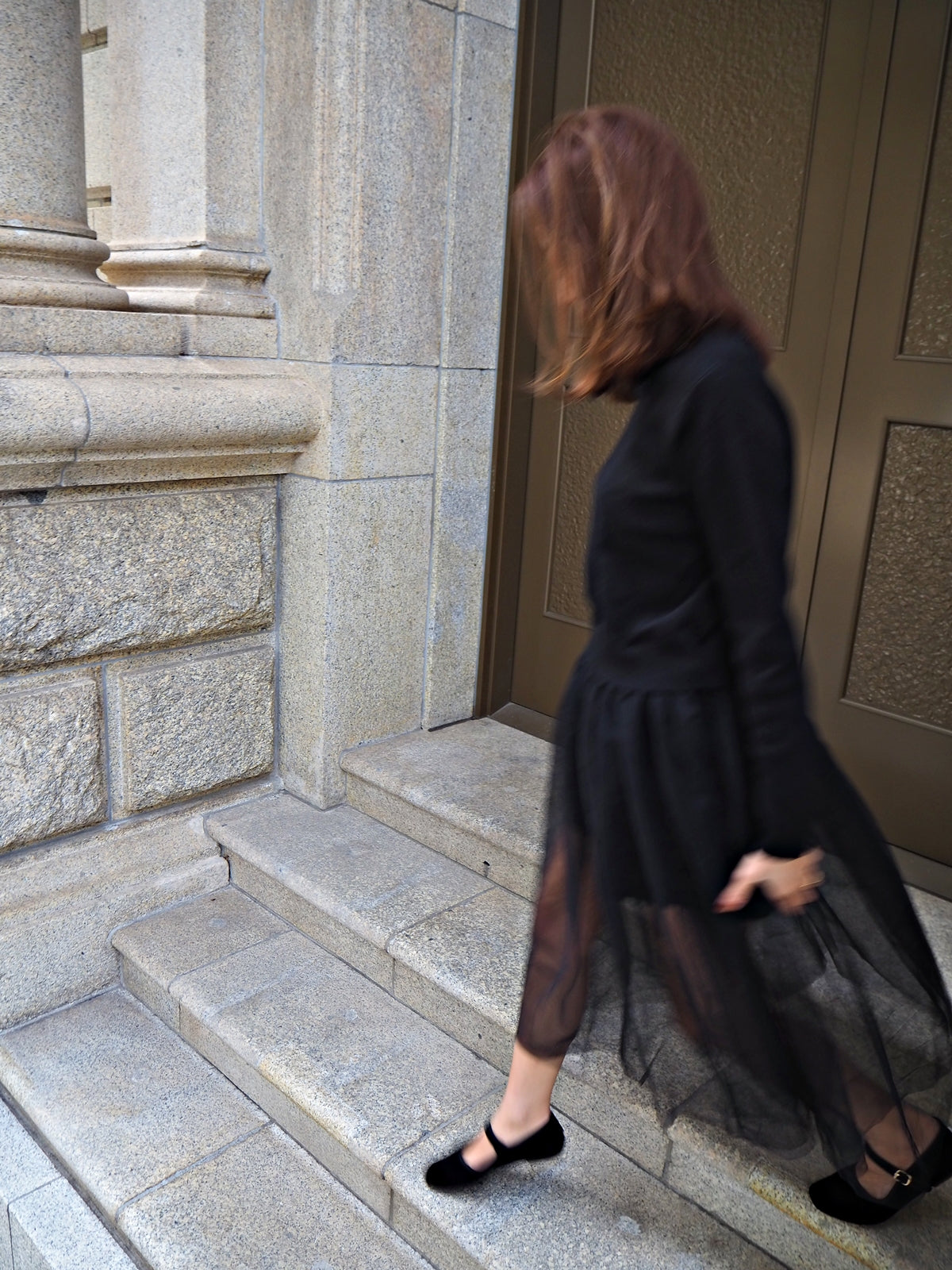 VOLER チュール付きニット BLACK