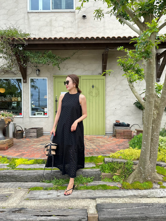 JULIA アメスリレースワンピースBLACK